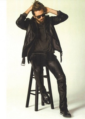 Какие косухи носить с черным худи мужчине