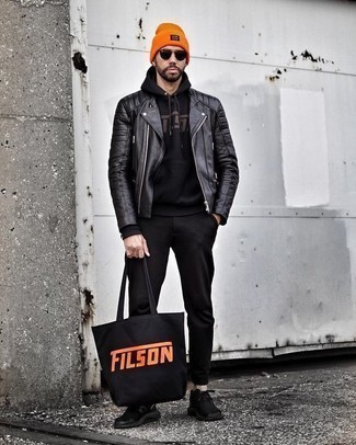 Как носить черный худи с черной косухой мужчине