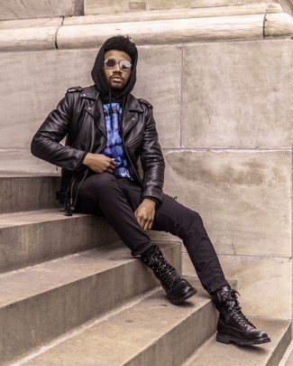 Какие повседневные ботинки носить с черным худи мужчине