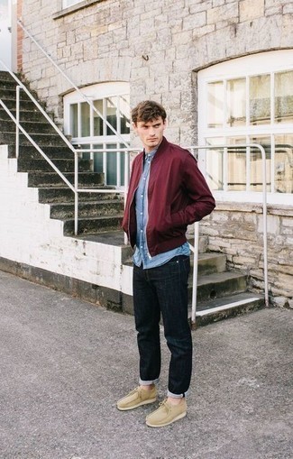 Какие бомберы носить с черными джинсами мужчине