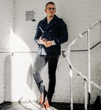 Как носить черные джинсы с коричневыми кожаными ботинками броги