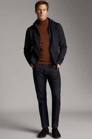 Как носить черные джинсы с коричневой водолазкой мужчине