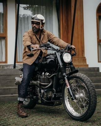 Какие джинсовые куртки носить с черными джинсами мужчине