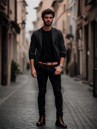 Как носить черные джинсы с серым пиджаком мужчине