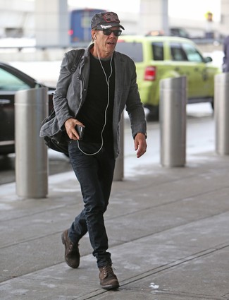 Как носить черные джинсы с серым пиджаком мужчине