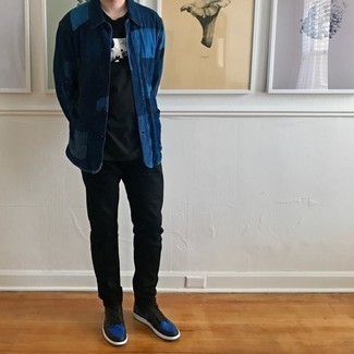 Какие куртки-рубашки носить с черными джинсами мужчине