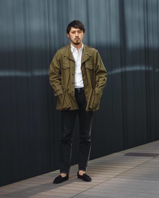 Какие лоферы с кисточками носить с черными джинсами