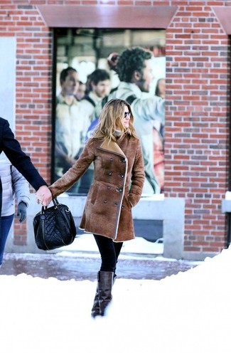 С чем носить черные сапоги