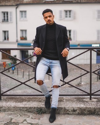 С чем носить черную вязаную водолазку мужчине