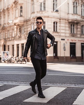 С чем носить черную кожаную косуху мужчине