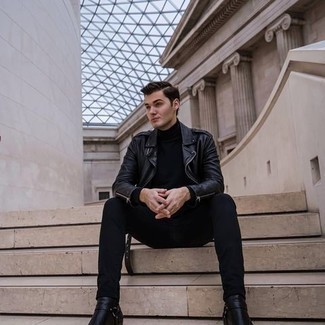 С чем носить черную кожаную косуху мужчине