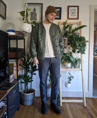 С чем носить черные кожаные ботинки челси мужчине