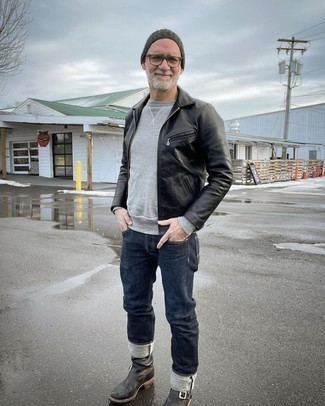 С чем носить черные кожаные ботинки челси мужчине