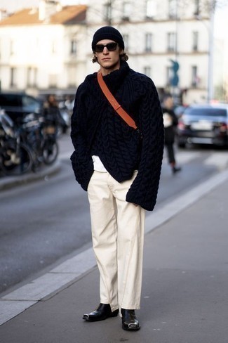 С чем носить черные кожаные ковбойские сапоги мужчине