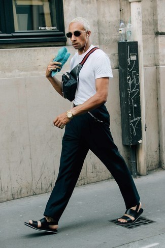 С чем носить черную кожаную поясную сумку мужчине