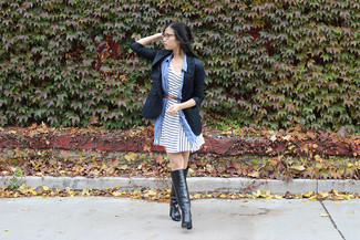 С чем носить черные кожаные сапоги