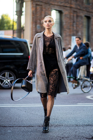 С чем носить черные кожаные ботильоны на шнуровке