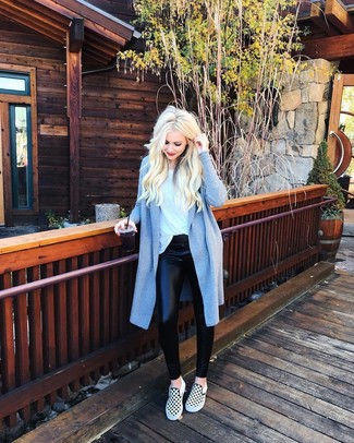 С чем носить черные кожаные леггинсы