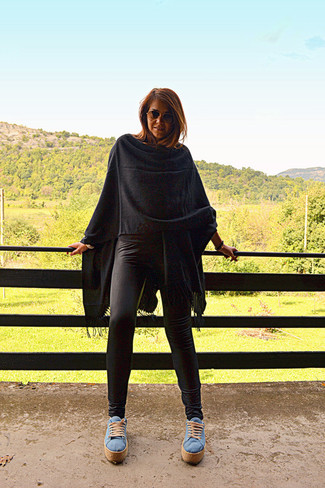 С чем носить черные кожаные леггинсы