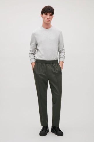 С чем носить черные кожаные низкие кеды мужчине