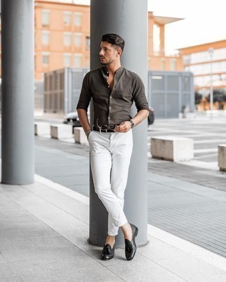 С чем носить черные кожаные лоферы с кисточками