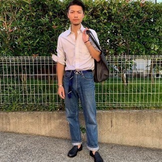 С чем носить черную кожаную большую сумку мужчине