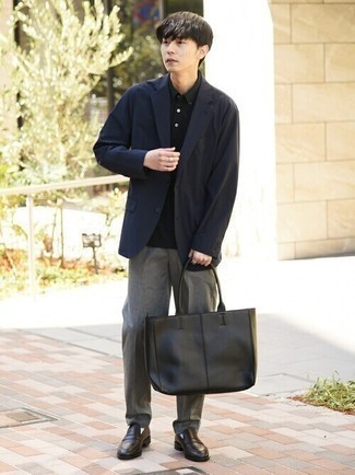 С чем носить черную кожаную большую сумку мужчине