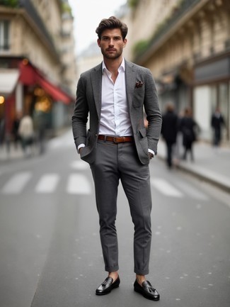 Какие пиджаки носить с черными лоферами мужчине