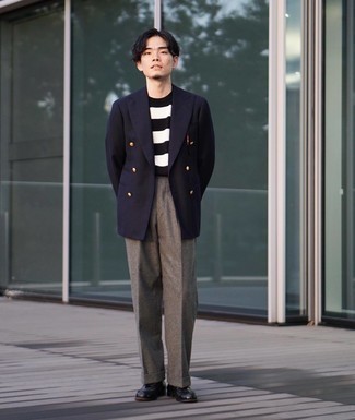 Какие двубортные пиджаки носить с черными лоферами мужчине