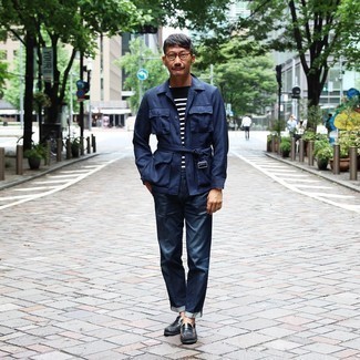 Какие куртки-рубашки носить с черными лоферами мужчине