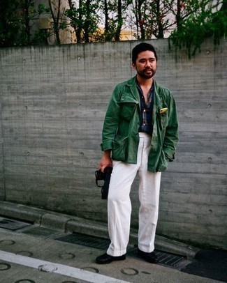 Какие куртки-рубашки носить с черными лоферами мужчине