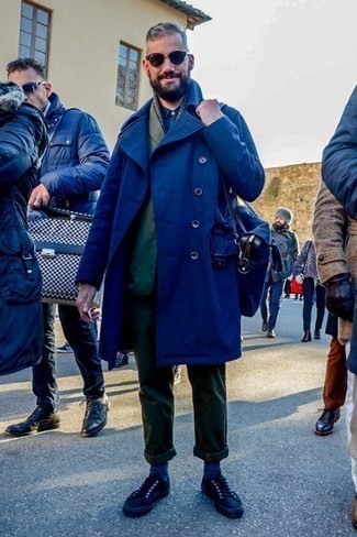 Какие пиджаки носить с черными низкими кедами мужчине