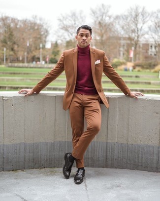 Какие костюмы носить с черными монками