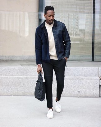 С чем носить черный нейлоновый портфель