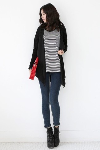 Какие ботильоны носить с черным открытым кардиганом