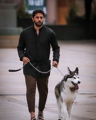 Какие брюки чинос носить с черным открытым кардиганом