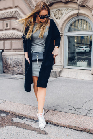 С чем носить черный открытый кардиган женщине