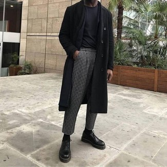 Как носить черное длинное пальто с черным пиджаком