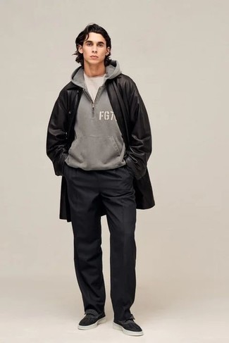 Какие слипоны носить с черным длинным пальто