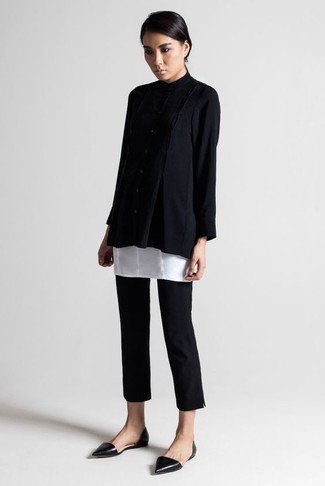 С чем носить черный свободный свитер