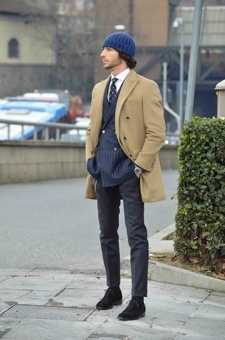 Какие длинные пальто носить с черными оксфордами