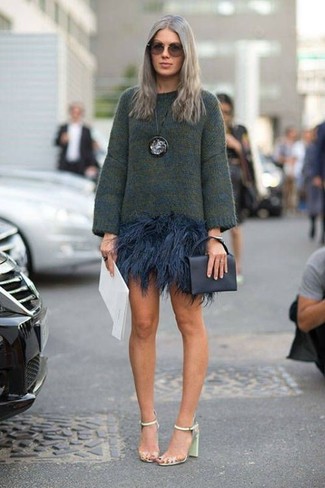 С чем носить черную подвеску