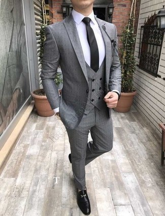 С чем носить черный нагрудный платок