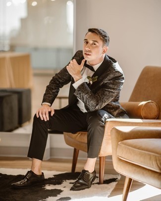 С чем носить черный пиджак с принтом мужчине