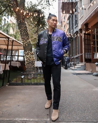 С чем носить черную куртку с принтом мужчине