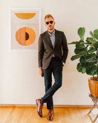 С чем носить черный нагрудный платок с принтом