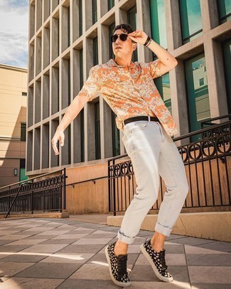 С чем носить черные кеды с принтом мужчине