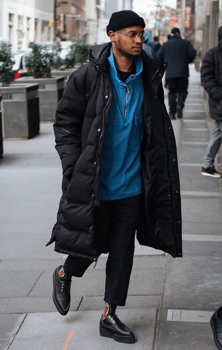 Как носить черный пуховик с черными брюками чинос
