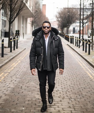 С чем носить черную куртку-пуховик мужчине