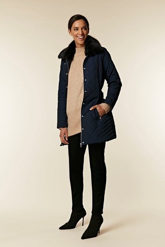 Какие узкие брюки носить с черными туфлями